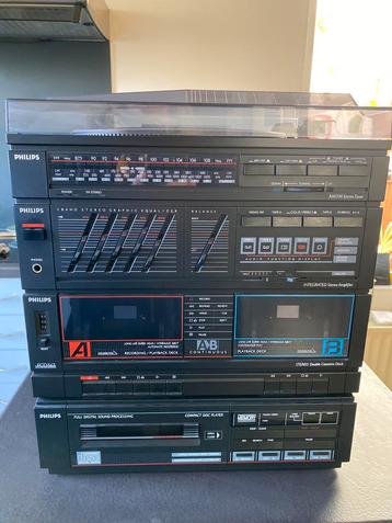Philips FCD 563 AM/FM stereo tuner, amplifier, cd, cassette beschikbaar voor biedingen