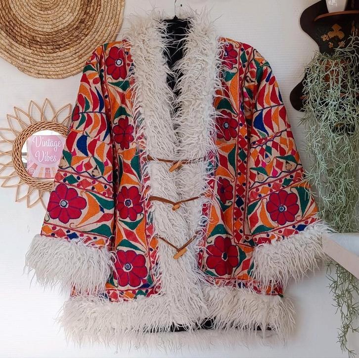 Vintage Afghaanse india faux lammy shearling jas 70s romy Bo, Kleding | Dames, Jassen | Winter, Zo goed als nieuw, Maat 42/44 (L)