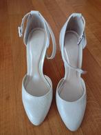 Chaussures Karen Millen - pointure 38, Kleding | Dames, Schoenen, Zo goed als nieuw, Ophalen