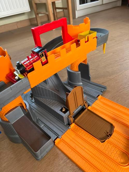 thomas and friends take n play thomas adventure castle, Kinderen en Baby's, Speelgoed | Thomas de Trein, Zo goed als nieuw, Ophalen