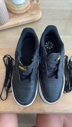 Nike-schoenen, Sport en Fitness, Ophalen of Verzenden, Zo goed als nieuw, Schoenen
