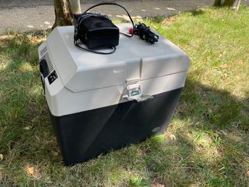 Hella frigobox 12 v, Enlèvement, Comme neuf, Glacières, Électrique