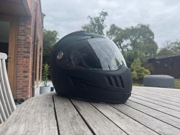 Motorhelm integraal maat M Streetfighter beschikbaar voor biedingen