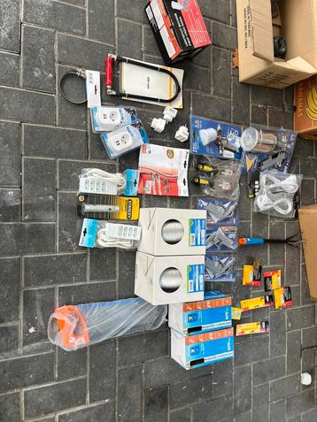 Alles wat je ziet 30 euro. beschikbaar voor biedingen