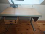 Champion Moll Booster, Huis en Inrichting, Bureaus, Ophalen, Zo goed als nieuw, Bureau