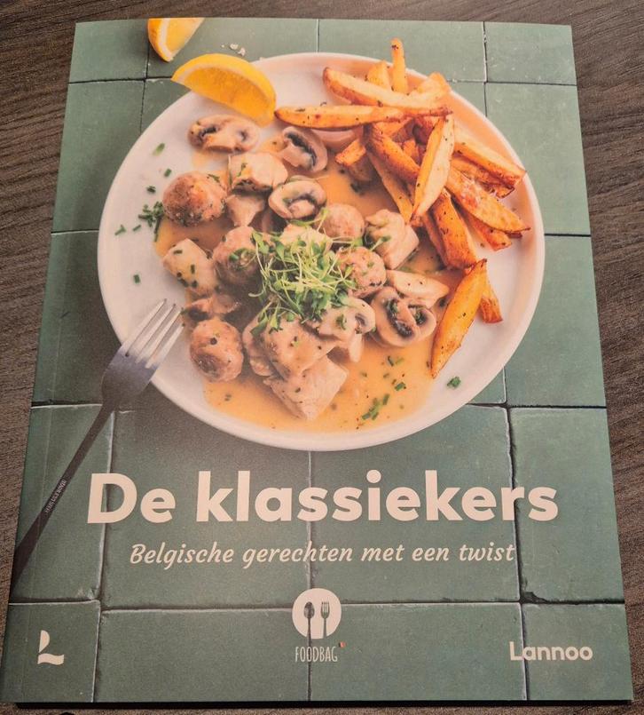Foodbag - De klassiekers: Belgische gerechten met een twist, Boeken, Kookboeken, Nieuw, Hoofdgerechten, Nederland en België, Ophalen of Verzenden