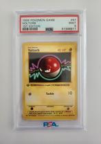 Pokemon psa 9 1st edition shadowless base voltorb, Hobby en Vrije tijd, Verzamelkaartspellen | Pokémon, Ophalen of Verzenden, Zo goed als nieuw