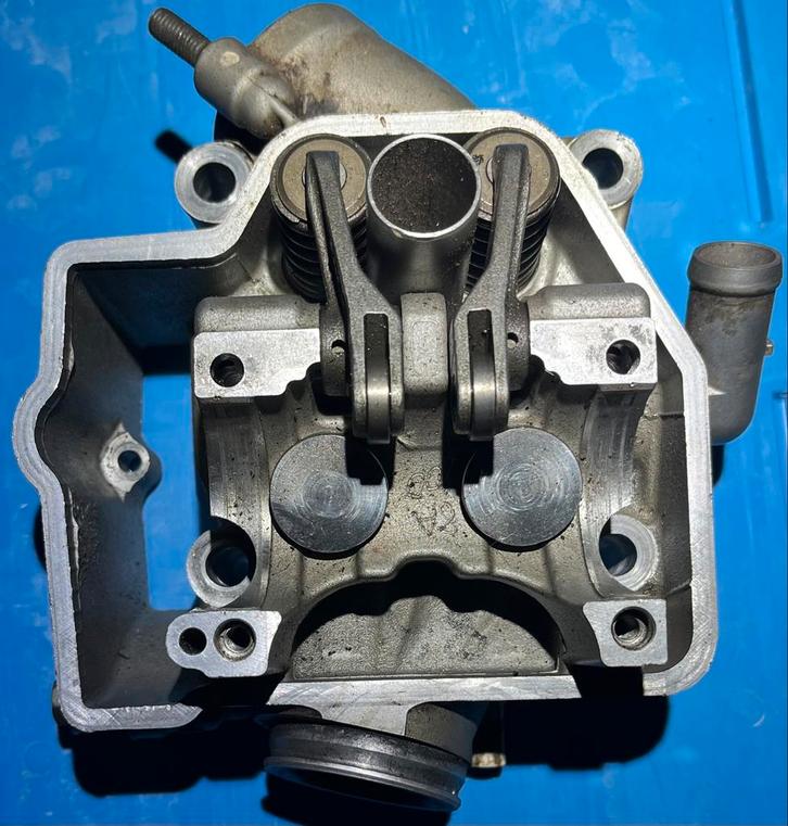 Honda CRF450R cilinderkop - Jaar 2009 tot 2012 - goede staat, Motoren, Onderdelen | Honda, Ophalen of Verzenden