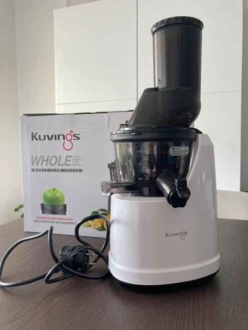 Kuvings B1700 Slow Juicer in White, Elektronische apparatuur, Juicers, Zo goed als nieuw, Sapcentrifuge, Elektrisch, Ophalen