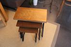Tables gigognes en chêne et fer forgé, Antiquités & Art, Enlèvement ou Envoi