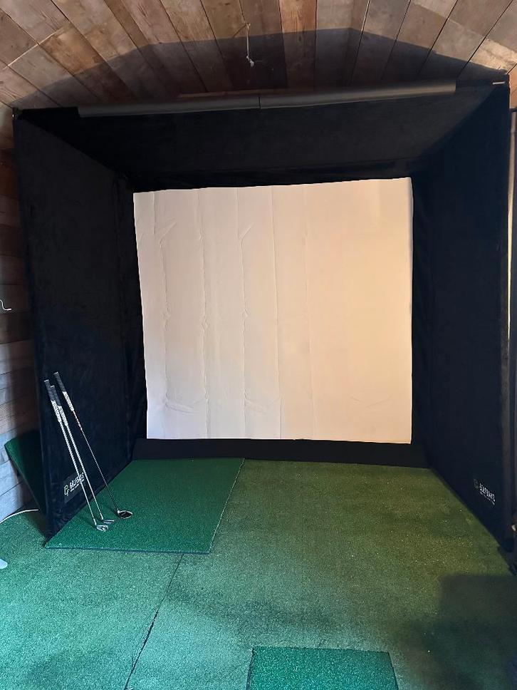 boîte de simulateur de golf, Sports & Fitness, Golf, Comme neuf, Autres types, Autres marques, Enlèvement