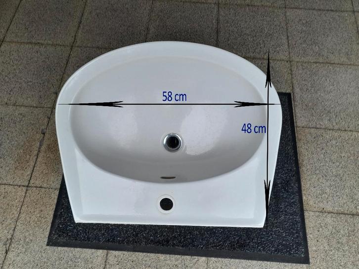 Lavabo Villeroy & Boch – Zo goed als nieuw, Doe-het-zelf en Bouw, Sanitair, Zo goed als nieuw, Wastafel, Ophalen