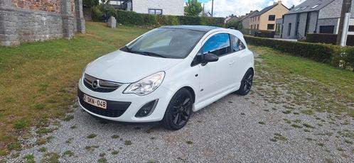 Superbe Opel Corsa Black Édition OPC, Auto's, Opel, Particulier, Corsa, Airbags, Bluetooth, Boordcomputer, Centrale vergrendeling