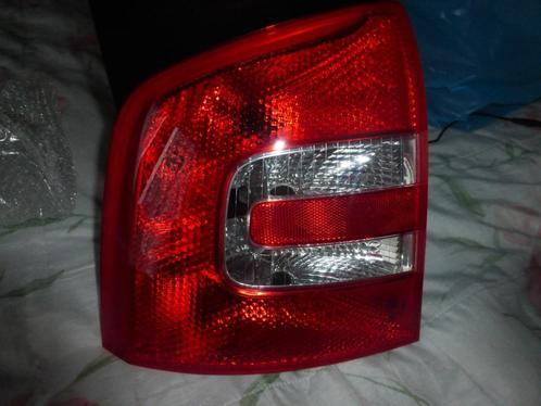 NIEUW linkerachterlicht voor Skoda Octavia Combi, Auto-onderdelen, Verlichting, Skoda, Nieuw, Ophalen of Verzenden