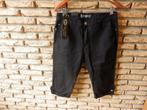 (27)- jeans court femme t.40 noir - miss virkiss - neuf, Vêtements | Femmes, Jeans, Neuf, Enlèvement ou Envoi, W30 - W32 (confection 38/40)