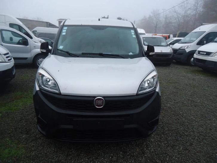 Fiat Doblò 1.3 d,,sensoren ,airco eur5,3900+(4719), Auto's, Bestelwagens en Lichte vracht, Bedrijf, Te koop, ABS, Airconditioning