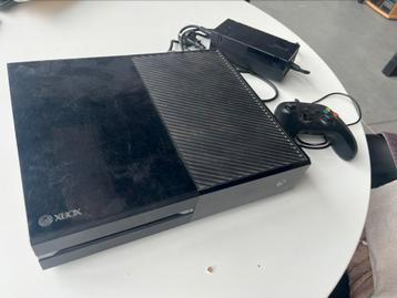 Xbox one met controler beschikbaar voor biedingen