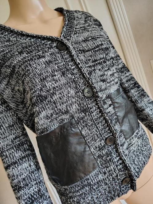 Nieuw golfje / gilet / vestje / truitjes, Kleding | Dames, Truien en Vesten, Verzenden