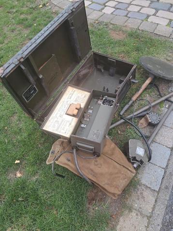 WW2 us army scr-625F detector  beschikbaar voor biedingen