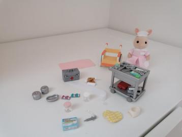 Sylvanian families verpleegster beschikbaar voor biedingen