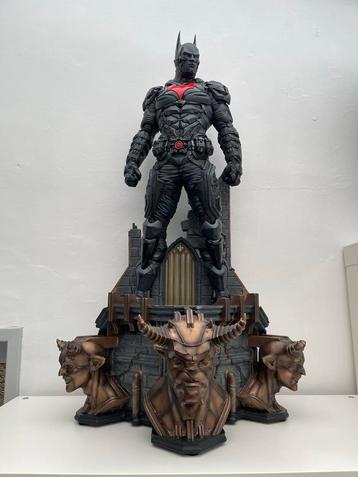 Batman standbeeld  beschikbaar voor biedingen