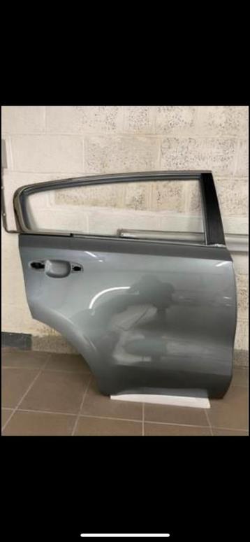 Porte arriere droite kia sportage beschikbaar voor biedingen