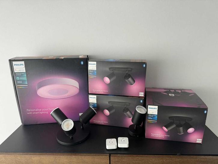 Philips Hue Fugato + Xamento lampen & 2 sensoren, Computers en Software, Computerkoelers, Zo goed als nieuw, Ophalen