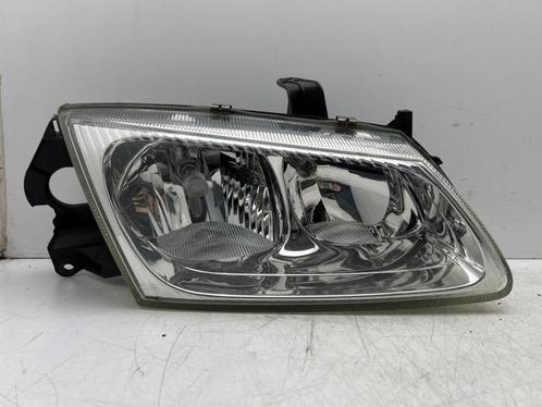 Koplamp rechts van een Nissan Almera, Auto-onderdelen, Verlichting, Nissan, Gebruikt, 3 maanden garantie, Ophalen of Verzenden