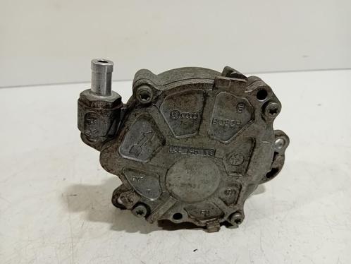 VACUUMPOMP Volkswagen Jetta IV (162 / 16A) (03L145100), Auto-onderdelen, Motor en Toebehoren, Volkswagen, Gebruikt