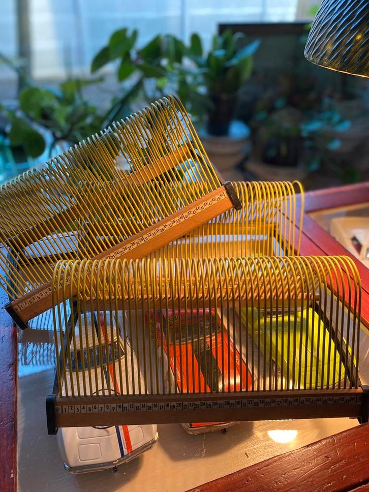 Étagères vintage pour célibataires, CD & DVD, Vinyles | Autres Vinyles, Comme neuf, Enlèvement ou Envoi