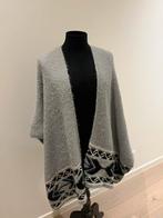 Grijze wollen cape, Ophalen of Verzenden, Zo goed als nieuw