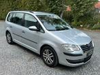 VW Touran 1.9 TDI - 105 PK - 95.000 KM - 2010 / 5 zit -1eig, Auto's, Monovolume, Zwart, Bedrijf, Parkeersensor