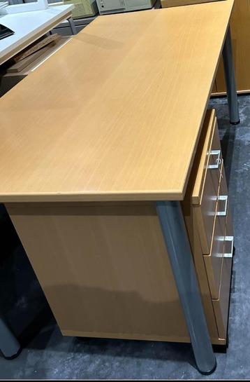 nieuw bureau + bijpassend ladeblok NIEUWE kwaliteit beschikbaar voor biedingen