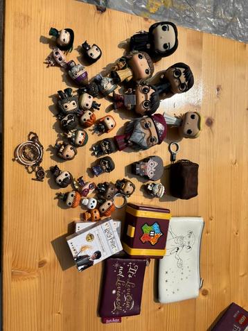 Lot Harry Potter Funko poppen en andere HP spullen beschikbaar voor biedingen