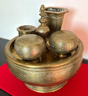 Set voor betelnoten in hout en messing 1890-1910 beschikbaar voor biedingen
