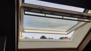 Store occultant électrique pour verrière Velux, Neuf, Moins de 100 cm, Enlèvement, 50 à 100 cm