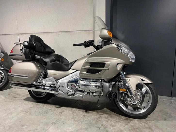 Honda GL1800 Goldwing in mooie staat (bj 2005), Motoren, Motoren | Honda, Bedrijf, Toermotor, meer dan 35 kW