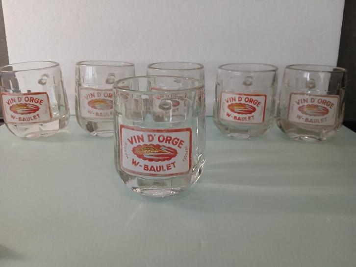 Six anciennes chopes émaillées VIN D'ORGE W-BAULET, Collections, Marques de bière, Utilisé, Chope(s), Autres marques, Enlèvement ou Envoi
