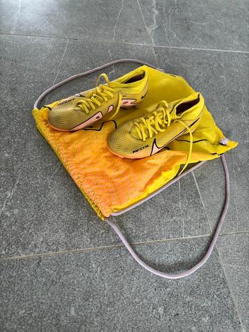 Nike crampon elite beschikbaar voor biedingen