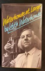 Waterhouse at large BY KEITH WATERHOUSE, Ophalen of Verzenden, Zo goed als nieuw