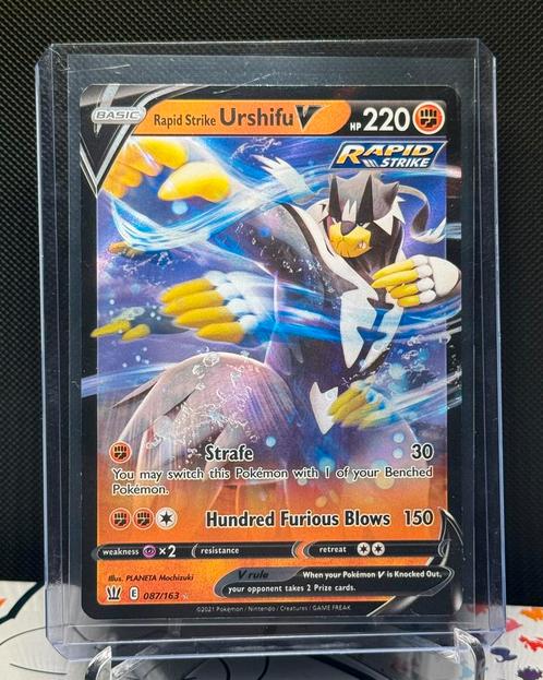 Rapid Strike Urshifu V - 087/163, Hobby en Vrije tijd, Verzamelkaartspellen | Pokémon, Nieuw, Losse kaart, Foil, Ophalen of Verzenden