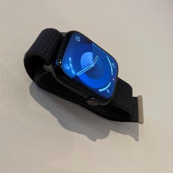 Apple Watch Series 9 4G-45mm- Midnight Aluminium Sport Loop beschikbaar voor biedingen
