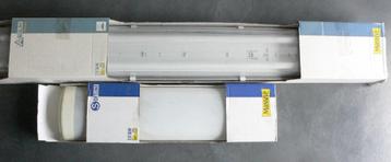 Twee nieuwe TL armaturen van het merk Massive  beschikbaar voor biedingen