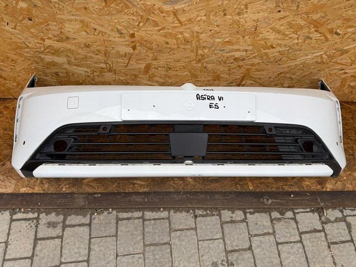 Opel Astra VI L voorbumper, Auto-onderdelen, Carrosserie, Bumper, Opel, Voor, Gebruikt, Ophalen of Verzenden