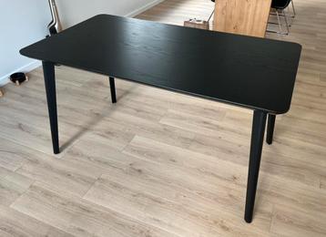 Eettafel - zwart essenhout - 4 tot 6 personen - IKEA Lisabo beschikbaar voor biedingen