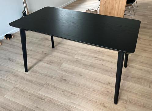 Eettafel - zwart essenhout - 4 tot 6 personen - IKEA Lisabo, Huis en Inrichting, Tafels | Eettafels, Gebruikt, 50 tot 100 cm, 100 tot 150 cm