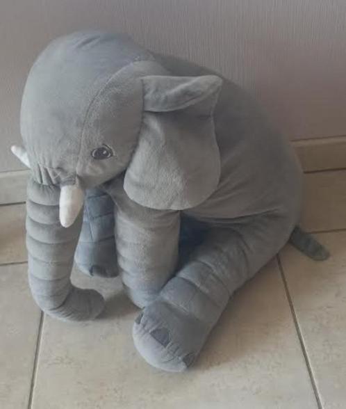 Knuffel grote olifant, Kinderen en Baby's, Speelgoed | Knuffels en Pluche, Zo goed als nieuw, Olifant, Ophalen of Verzenden