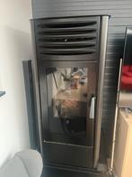 Pellet kachel, Huis en Inrichting, Ophalen, Zo goed als nieuw, Pelletkachel