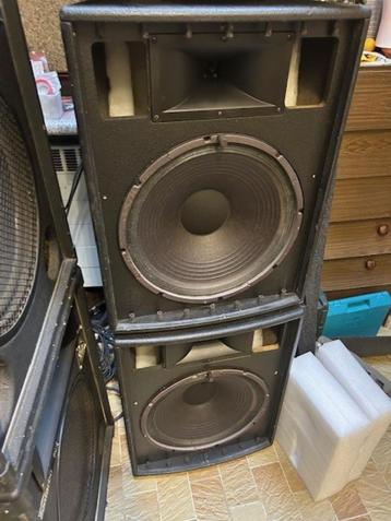 PA speakers HK Audio RS 152 X  beschikbaar voor biedingen