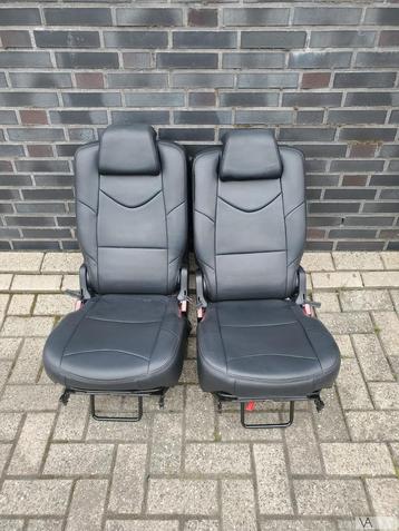 Peugeot 308 sw 2008 - 2013 stoel derde zitrij ZWART LEER 150 beschikbaar voor biedingen